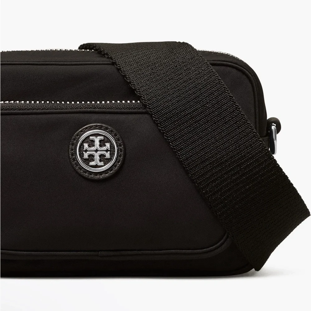 🎉NWT 🎉Tory Burch Mini Nylon Camera Crossbody Bag